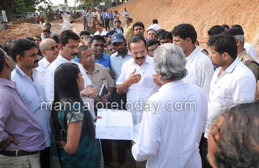 DVS inspects Road Under Bridge 3